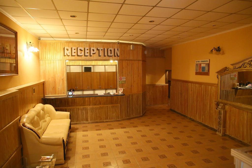 Kseniya Hotel Каменец-Подольский Экстерьер фото