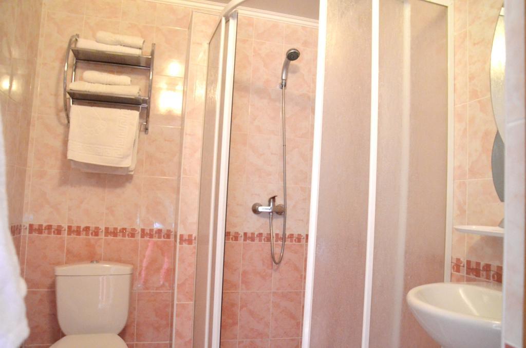 Kseniya Hotel Каменец-Подольский Экстерьер фото